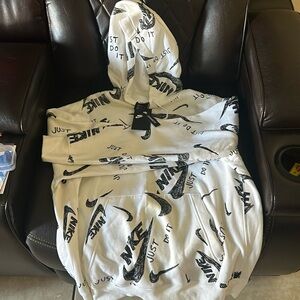 Nike Just Do It Swoosh Scribble AOP All Over Print Hoodie Sweatshirt L Mens